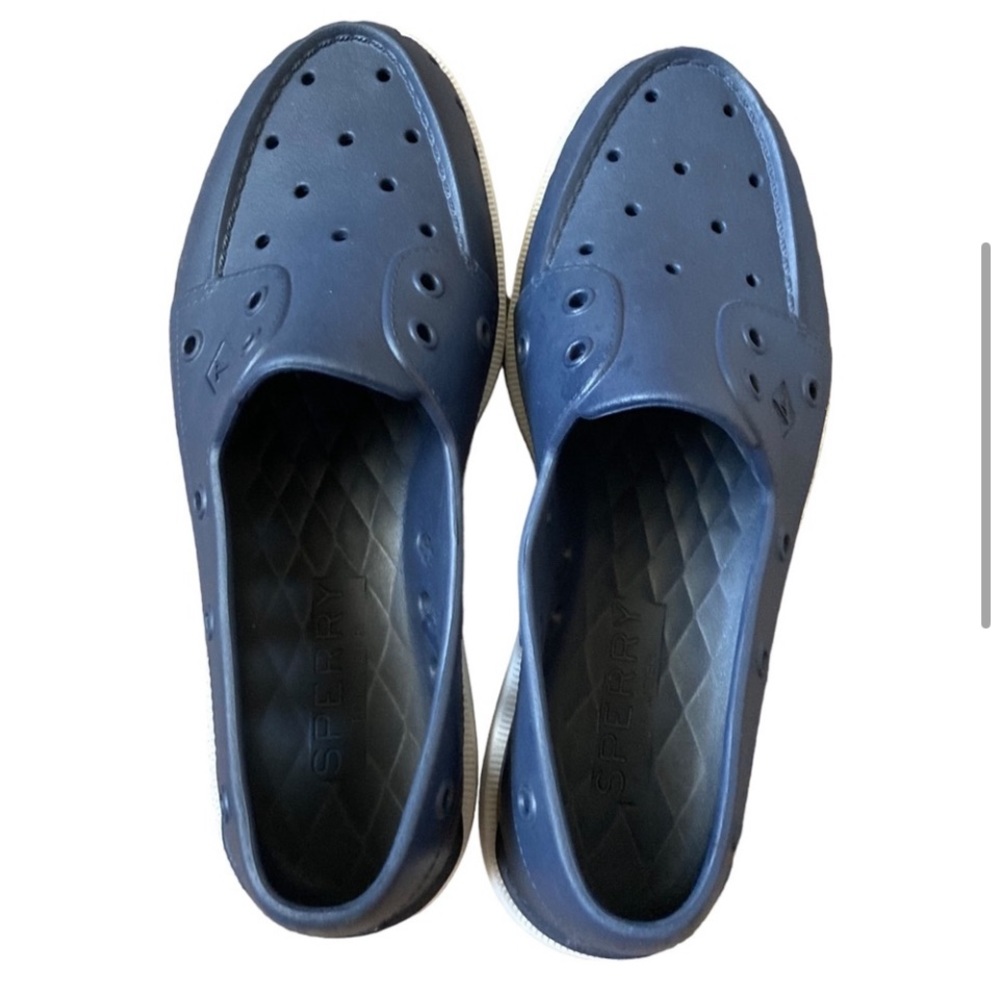 COPY - Sperry Navy White Comfort Slip On Sneakers/Boat Shoes EUC